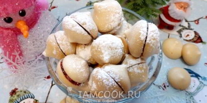 Рецепт вегетарианского безе с малиной из нутового отвара