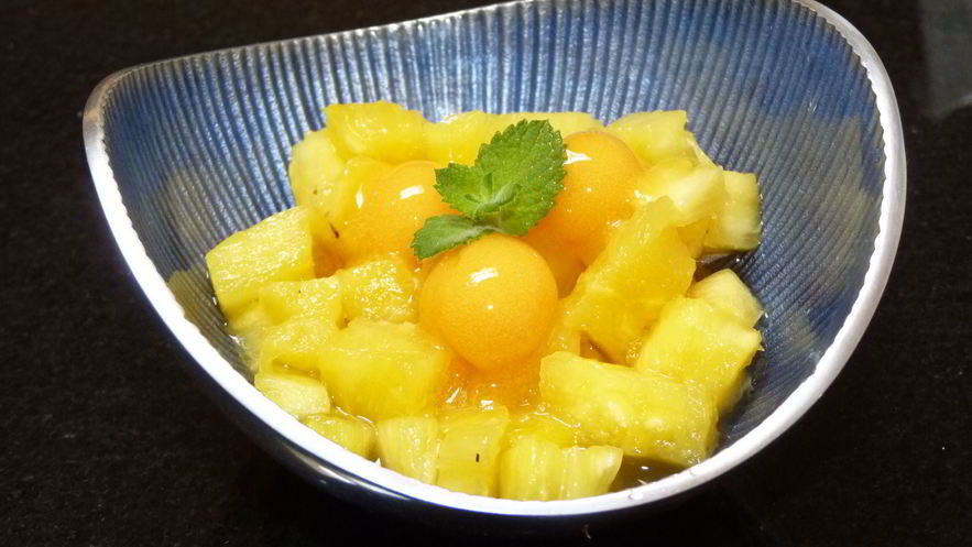 Рецепт десерта ананас с ромом