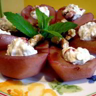 Рецепт Десерта Груша в вине, фаршированная грецким орехом и маскарпоне