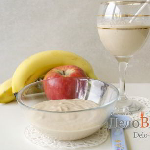 Рецепт Десерта из яблока, банана и йогурта для самых маленьких