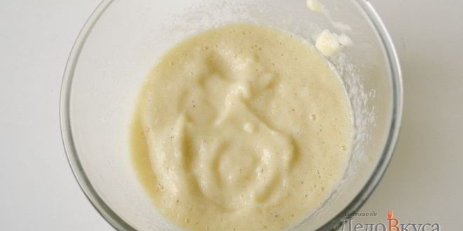 Рецепт десерта из яблока, банана и йогурта для самых маленьких