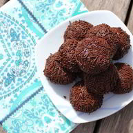 Рецепт Бразильских конфеток Бригадейро