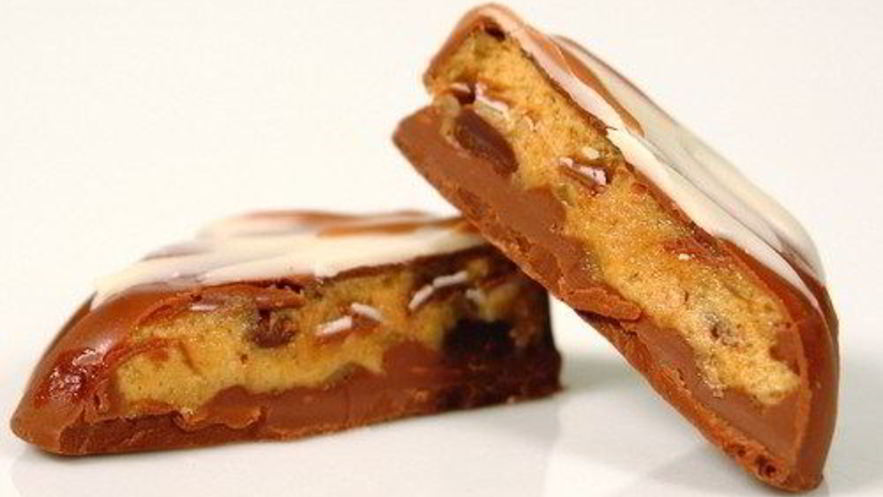 Рецепт кокосово-миндальных конфеты в шоколаде