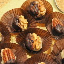 Рецепт Конфеток с миндально-винной начинкой и кленовым сиропом