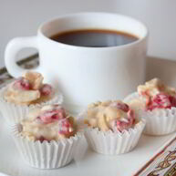 Рецепт Конфет из миндаля и белого шоколада