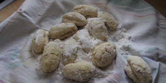 Рецепт творожных штолленовых конфет