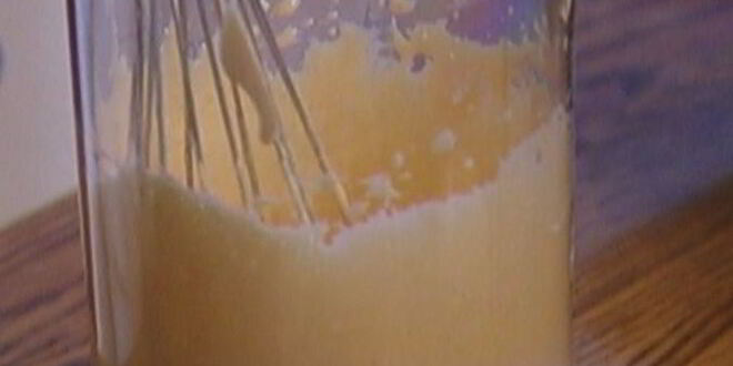 Рецепт бисквита с клубникой и сливочным кремом