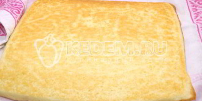 Рецепт бисквитного рулета с кремом зимнее полено