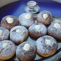 Булочки с ванильным кремом