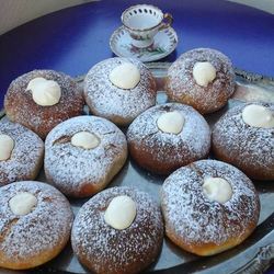 Рецепт Булочек с ванильным кремом