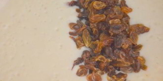 Рецепт нежнейшего кокосового крема с бананом и изюмом