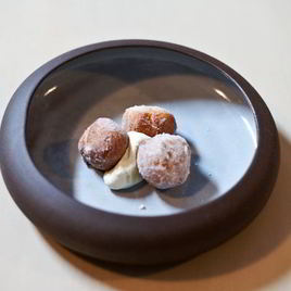 Рецепт Пончиков с ванильным кремом