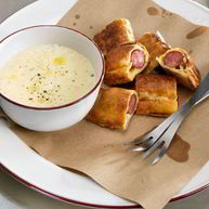 Рецепт Сосисок в тесте с картофельным кремом