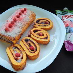 Рецепт Тыквенного рулета с джемом и кремом