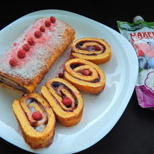 Рецепт Тыквенного рулета с джемом и кремом