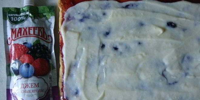 Рецепт тыквенного рулета с джемом и кремом