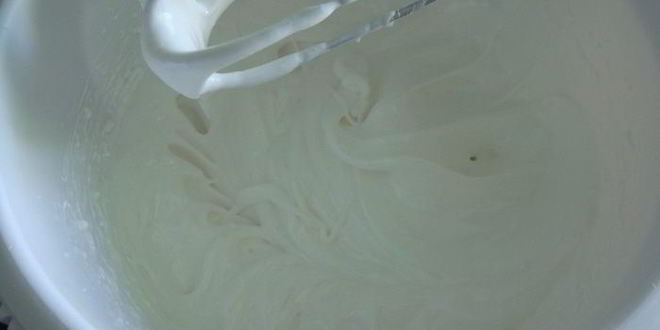 Рецепт тыквенного рулета с джемом и кремом