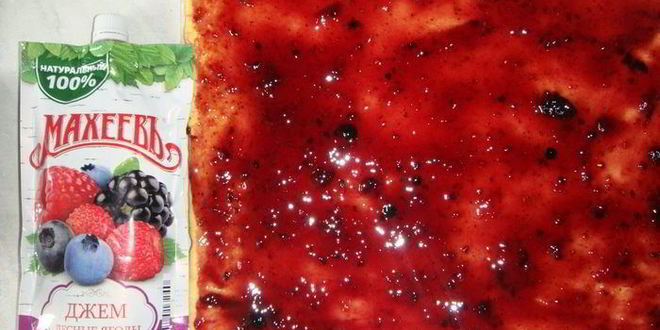 Рецепт тыквенного рулета с джемом и кремом