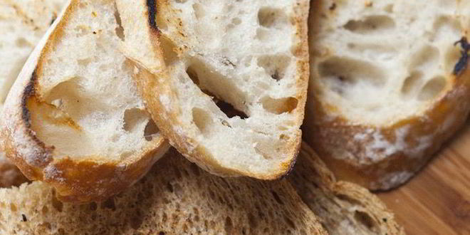 Рецепт горгонзолы с хлебом, медом и мармеладом