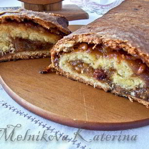 Рецепт Рулета с луковым мармеладом