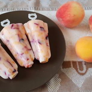 Рецепт Йогуртового мороженого с фруктами