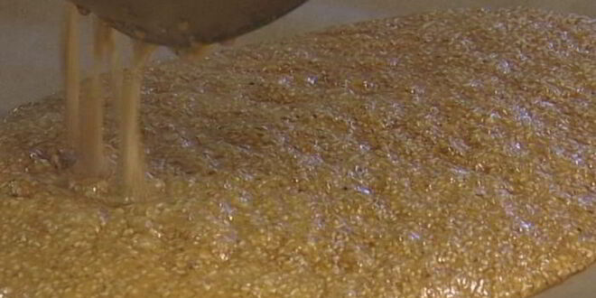 Рецепт йогуртового мороженого с козинаками