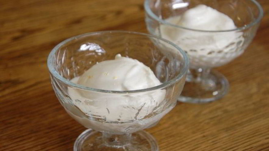 Рецепт лимонно-сметанного мороженое