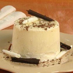 Рецепт Мороженого со сгущенным молоком и персиком