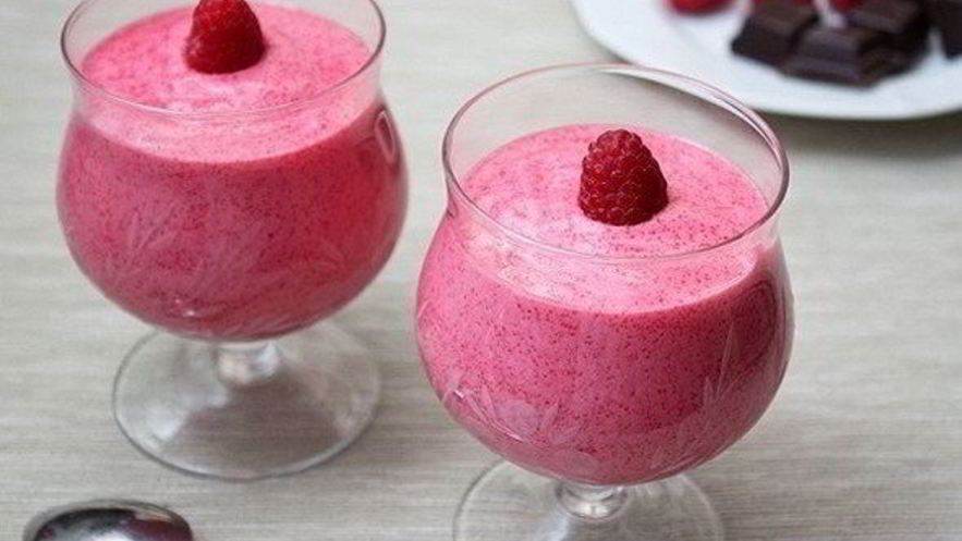 Рецепт клюквенного мусса с манкой