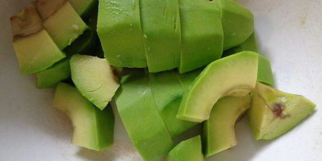 Рецепт нежного мусса из авокадо с тофу