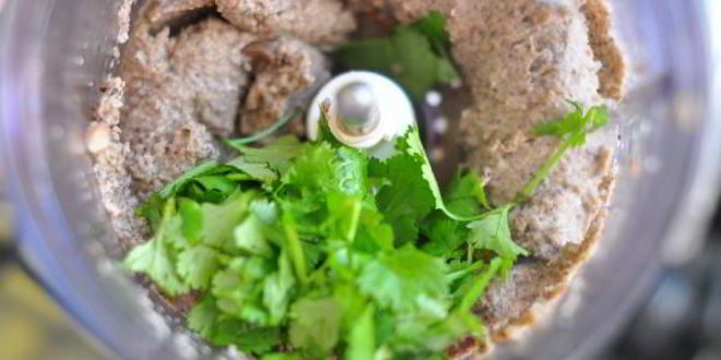 Рецепт рыбных рулетиков с грибным муссом