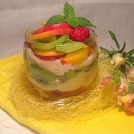 Рецепт Творожного мусса с персиками и киви