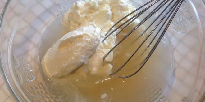 Рецепт творожного мусса с персиками и киви