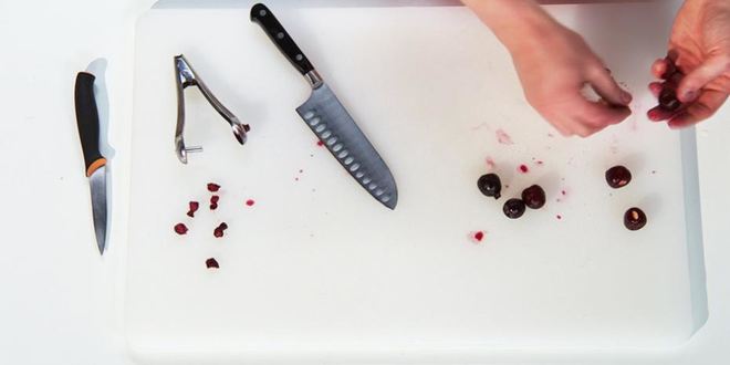 Рецепт панны-котты с гранолой и горячий шоколад