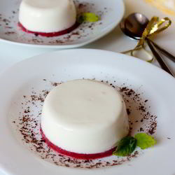 Рецепт Панны котта с клубничным желе