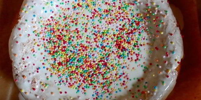 Рецепт бездрожжевого кулича на кефире