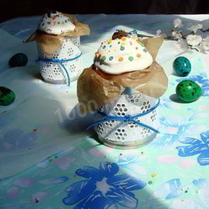 Рецепт Куличей на желтках с вяленой вишней