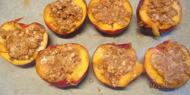 Рецепт персиков, запеченных с амаретти