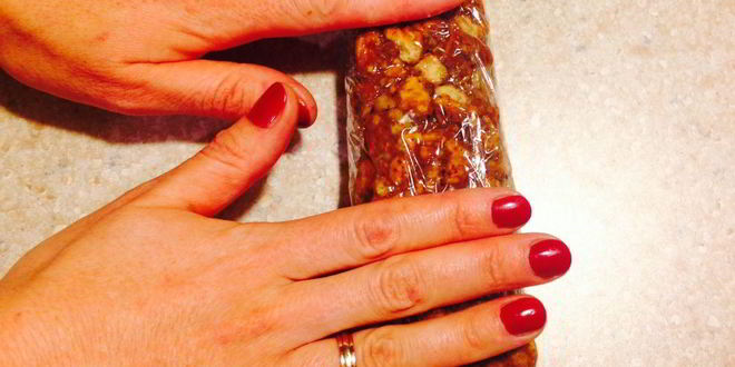 Рецепт шоколадной колбаски со сгущенкой