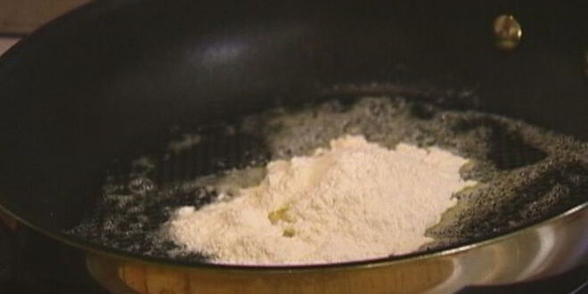 Рецепт капустного суфле с сыром, орехами и горчицей