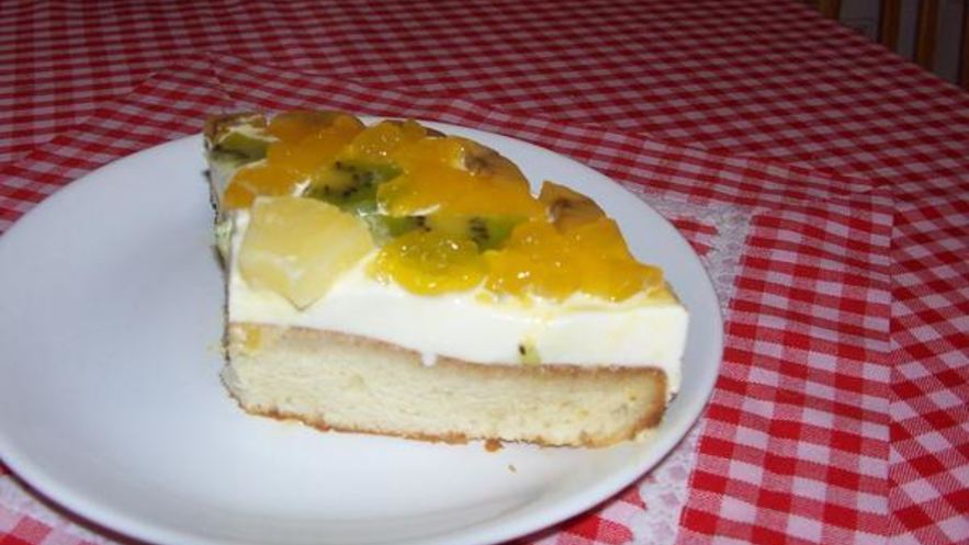 Рецепт торта-желе со сливочным суфле и фруктами