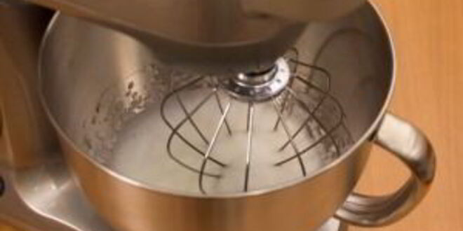 Рецепт порционного тирамису с вишней и шоколадом