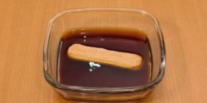 Рецепт порционного тирамису с вишней и шоколадом