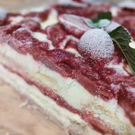 Рецепт Ванильно-клубничного мороженое Тирамису