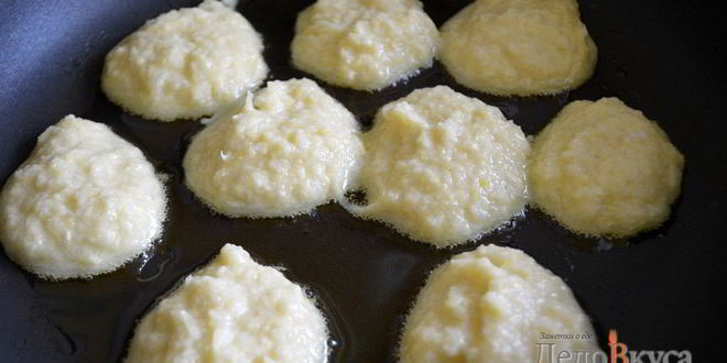 Рецепт драников из картошки с грибным соусом