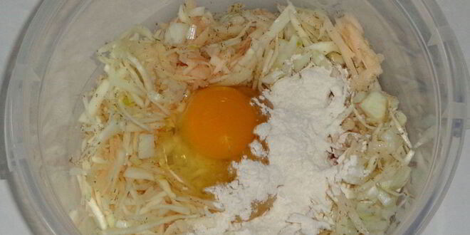 Рецепт картофельных драников с капустой