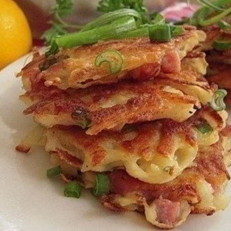 Рецепт Картофельных драников с колбасой
