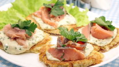 Рецепт Картофельных драников с лососем