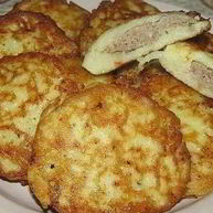 Рецепт Картофельных драников с мясным фаршем на сковороде