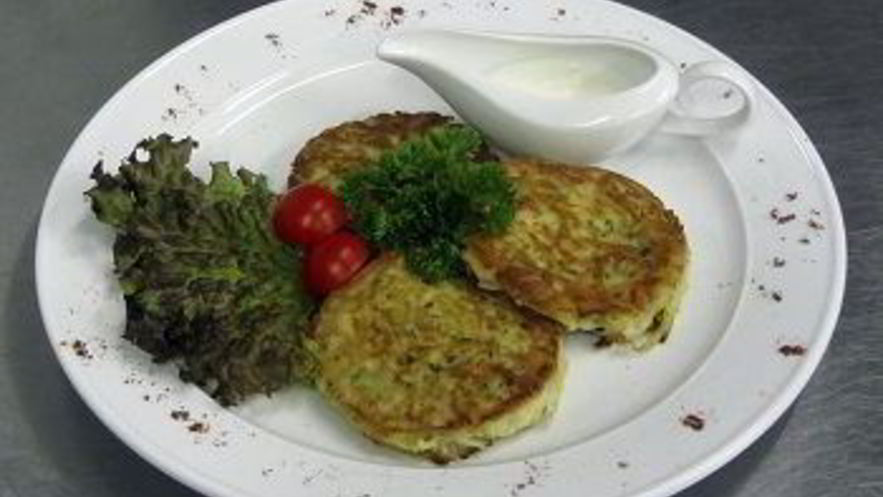 Рецепт картофельных драников со сметаной